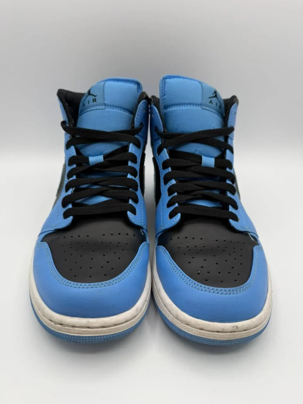 AIR JORDAN 1 MID UNIVERSITY BLUE BLACK SIZE 10 DQ8426-401 No Box